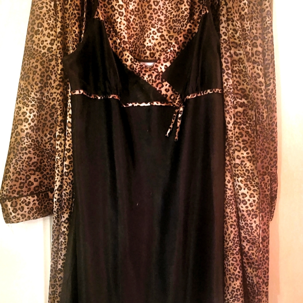 Black Babydoll Nightie with Matching Leopard Print Bathrobe